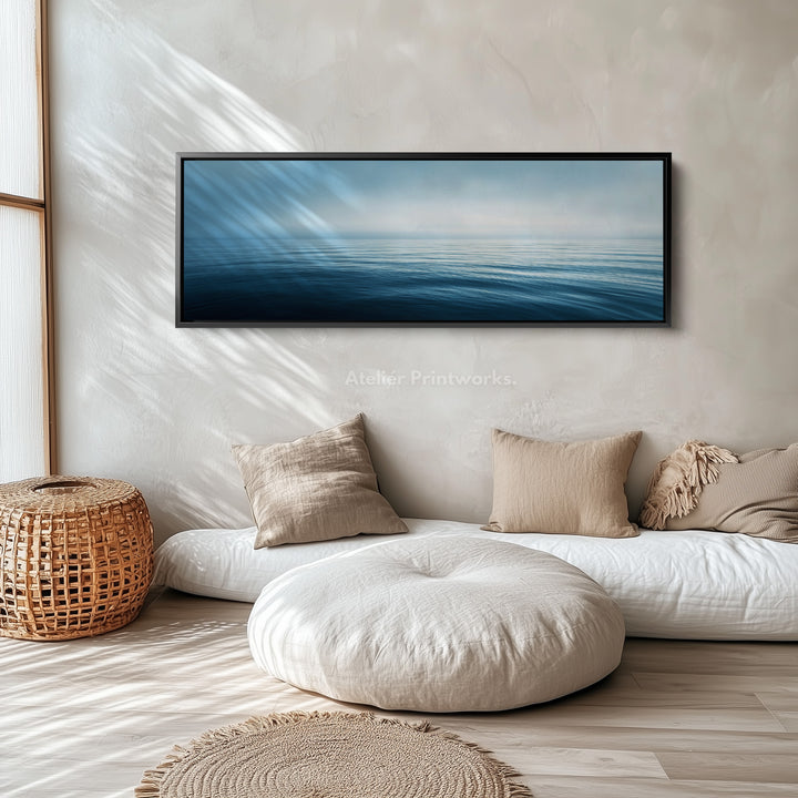 Lang horizontaal wanddecor boven bed rustige oceaan