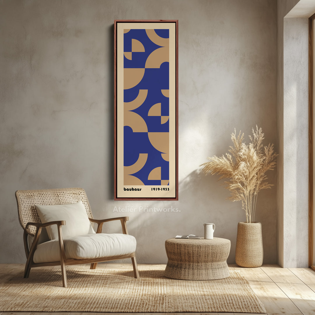 Toile murale encadrée verticale géométrique Bauhaus rouge et noire pour salon ou couloir