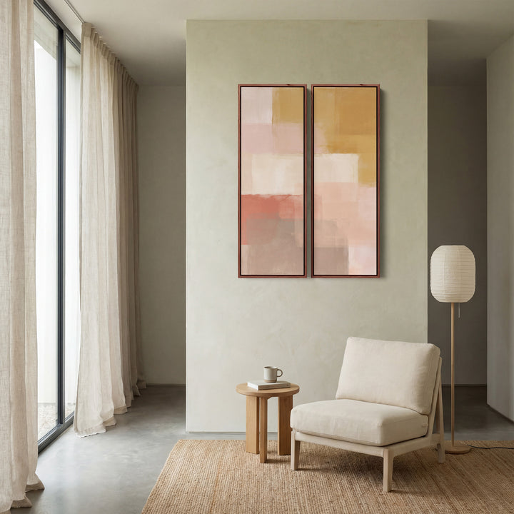 Wanddecoratieset van 2 roze en gele kleurvlakken voor een slaapkamer, krijtachtige uitstraling