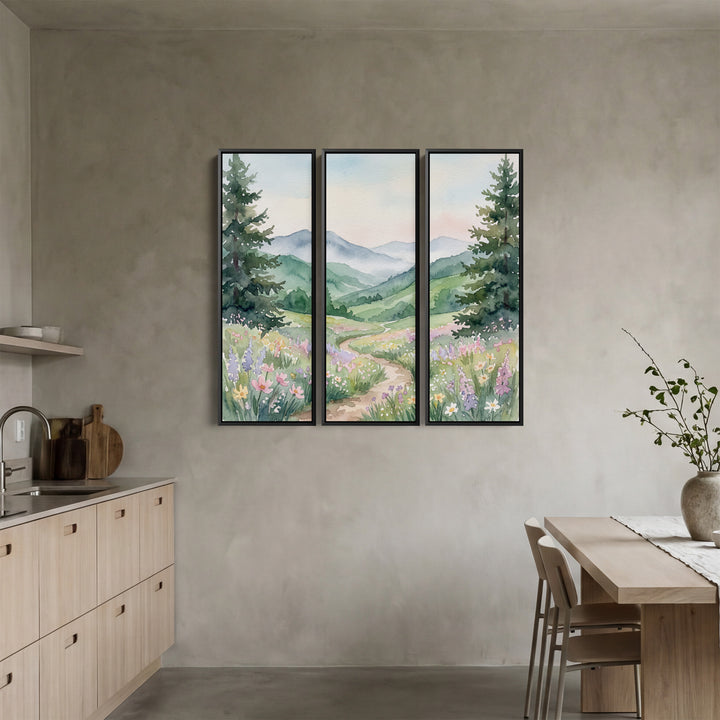Wanddecoratieset van 3 voor de hal met een pad dat kronkelt door een bloemenvallei