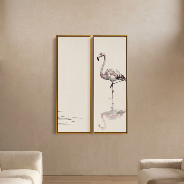Étude à l’encre représentant un flamant rose dans des eaux peu profondes, ensemble de 2 tableaux muraux verticaux pour couloir