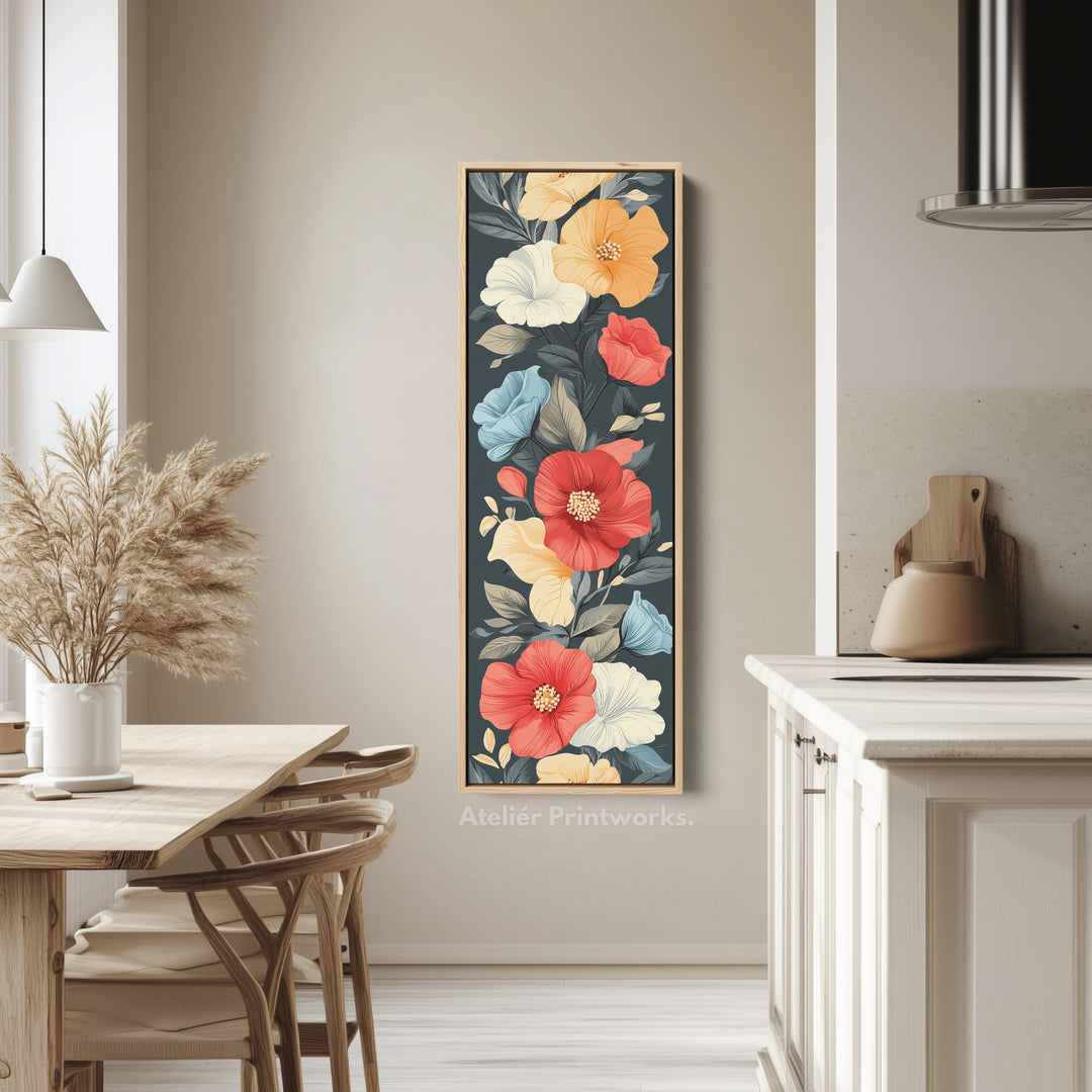 Décoration murale verticale florale rouge et jaune.