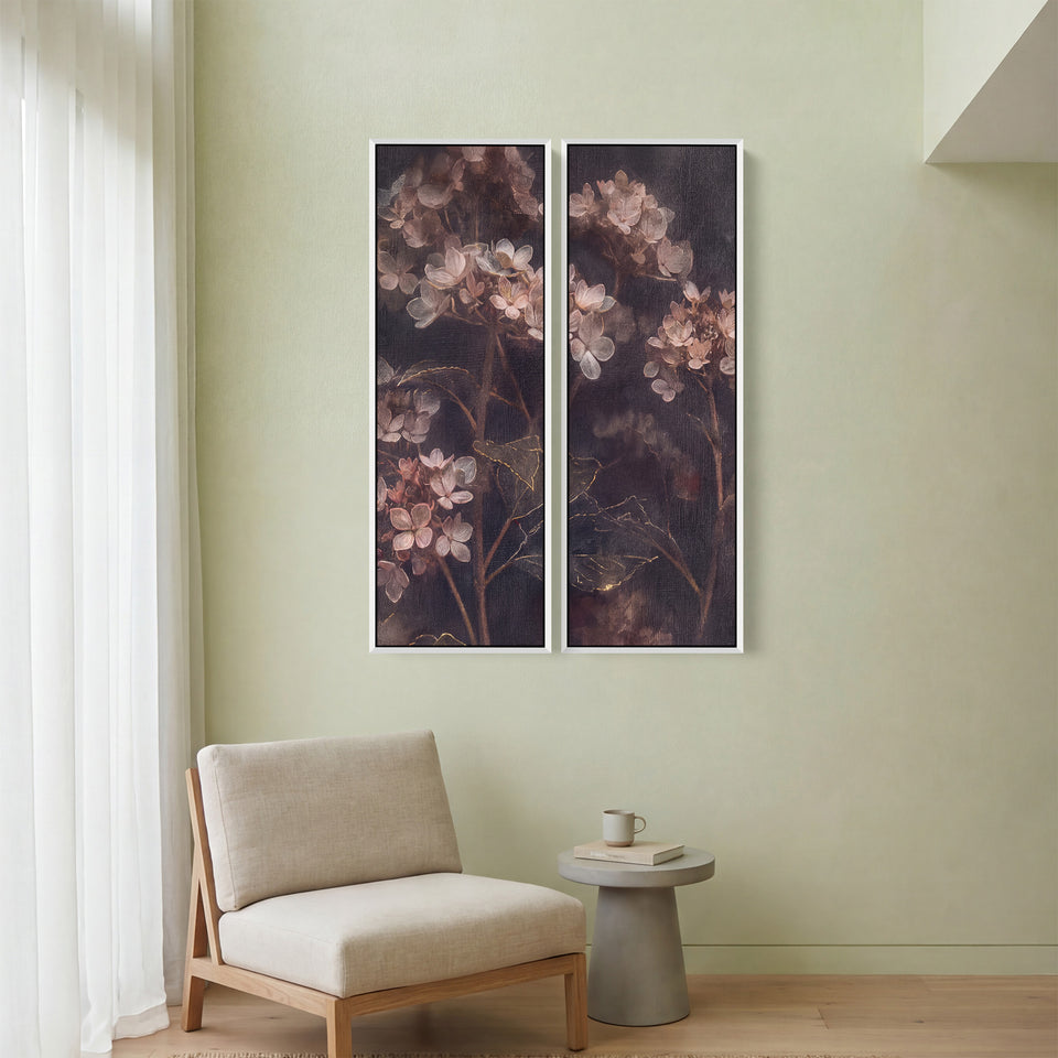 Wandbild als Diptychon „Helle Hortensienblüten“, Wohnzimmer, tiefschwarzer Hintergrund