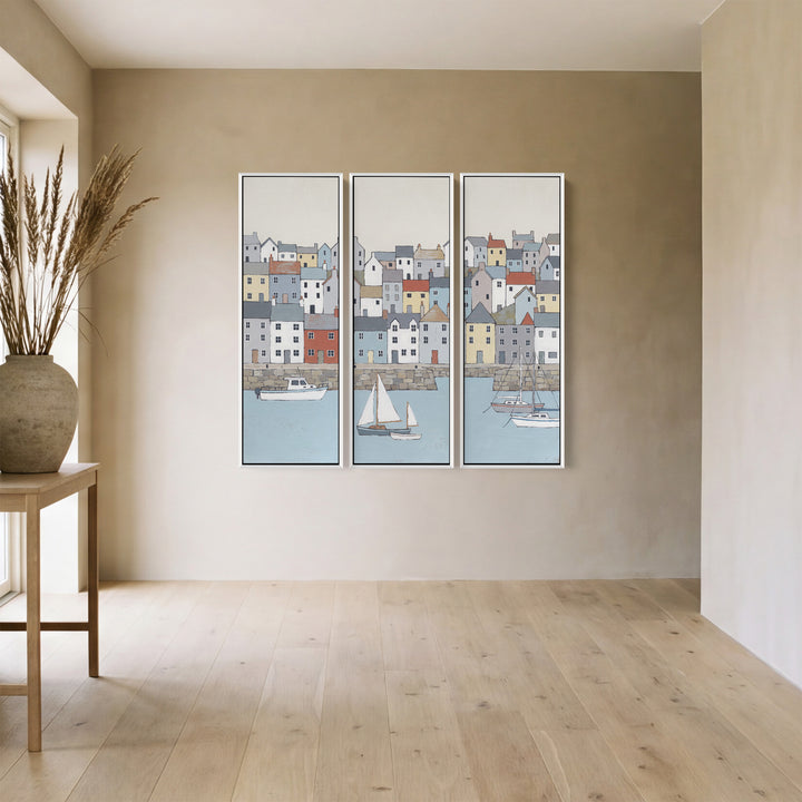 Havenhuisjes boven een zeewering, 3-delige verticale wandkunst voor de keuken