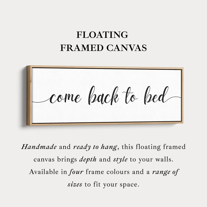 Groot smal decor boven bed