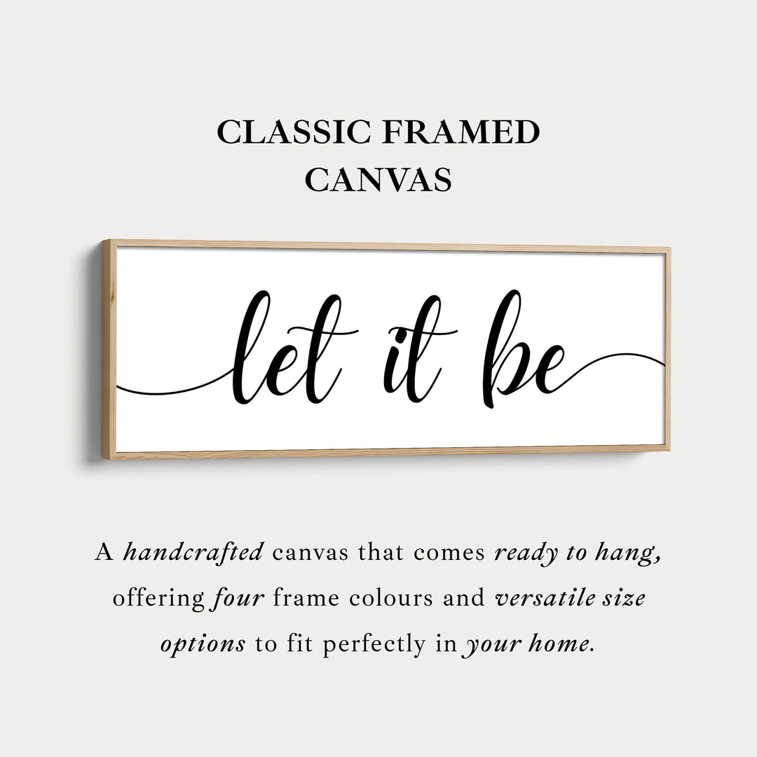 Wanddecoratie boven bed in gastenkamer 'Let It Be'