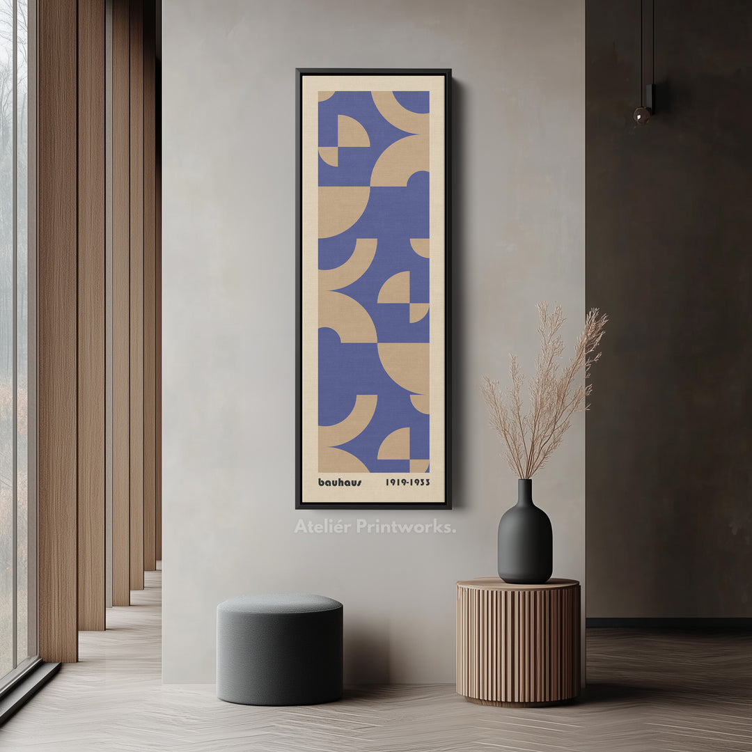 9. Vertical Hall Decor - BlackV0439